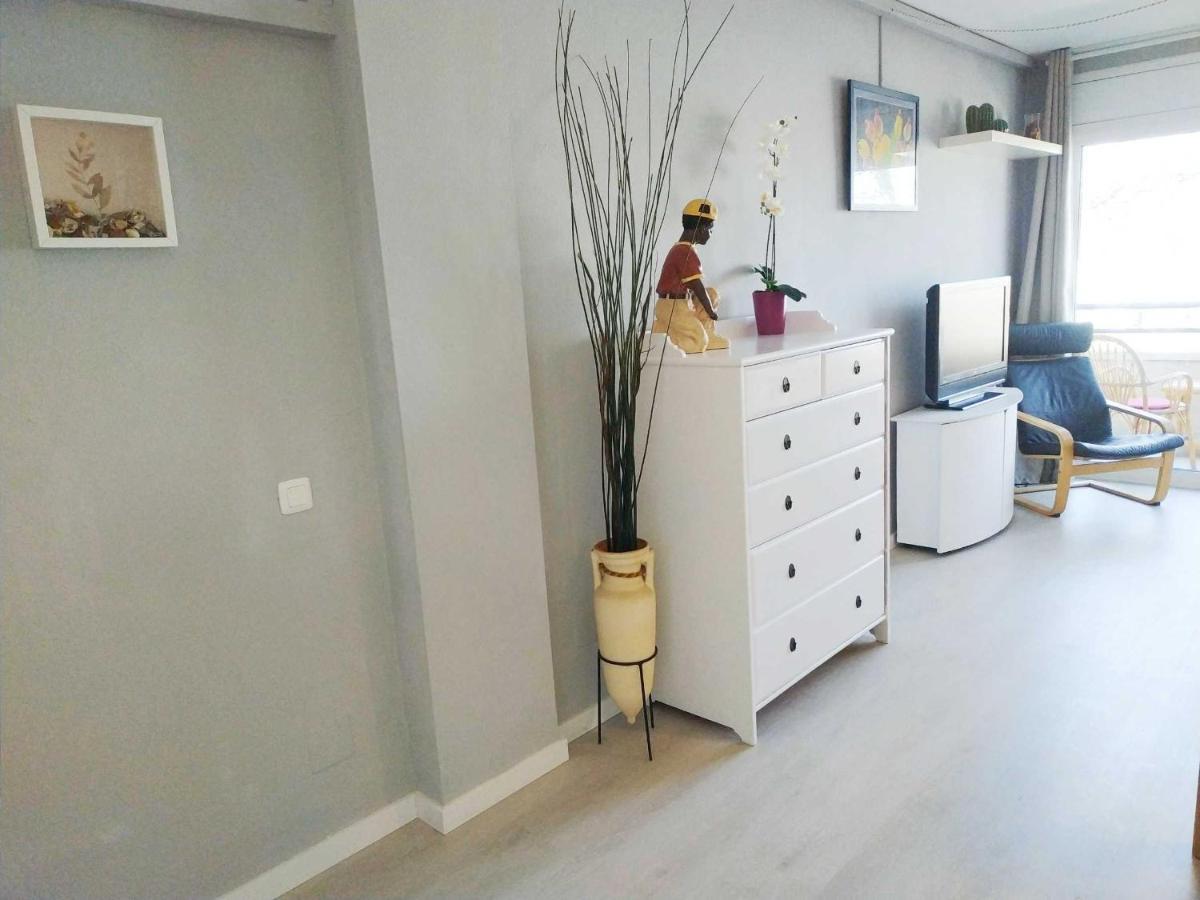 Apartamento En El Centro De Калафелл Экстерьер фото