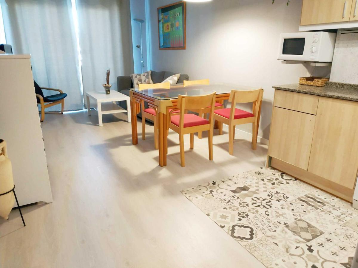 Apartamento En El Centro De Калафелл Экстерьер фото