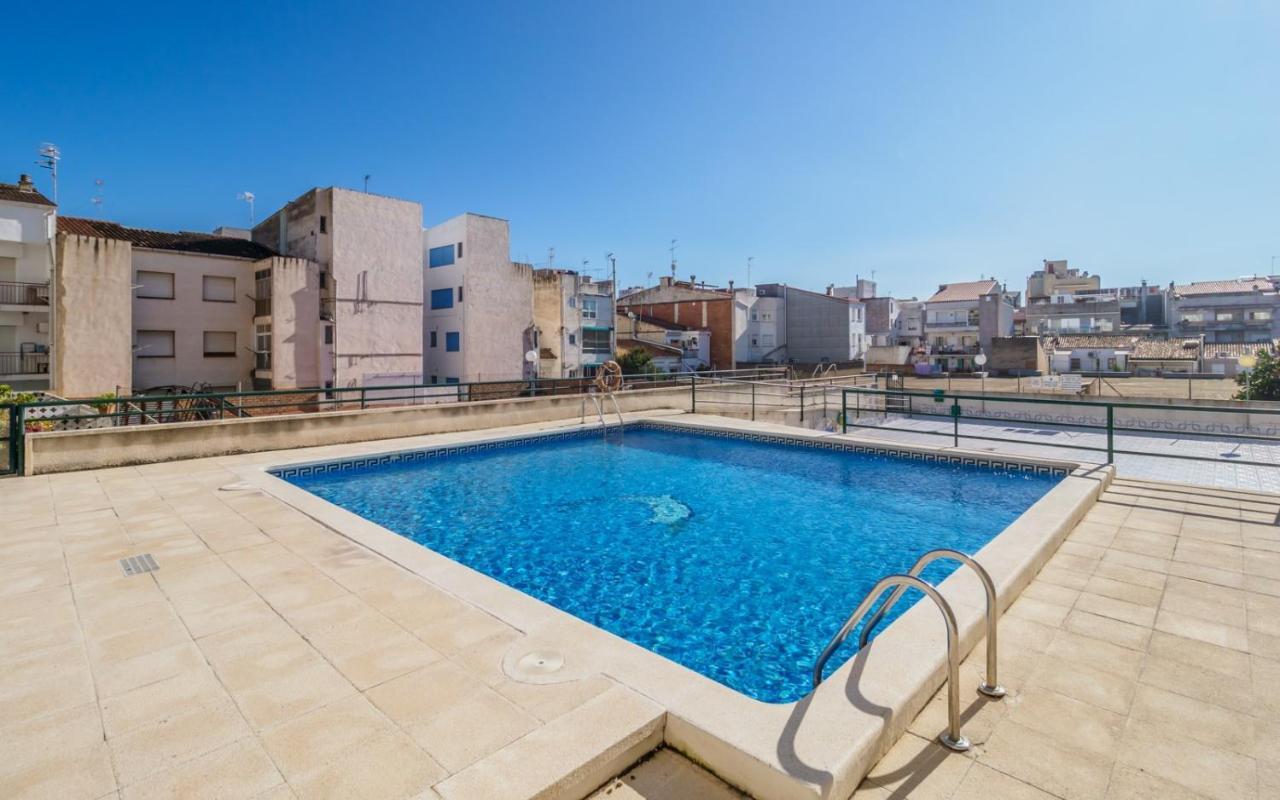 Apartamento En El Centro De Калафелл Экстерьер фото